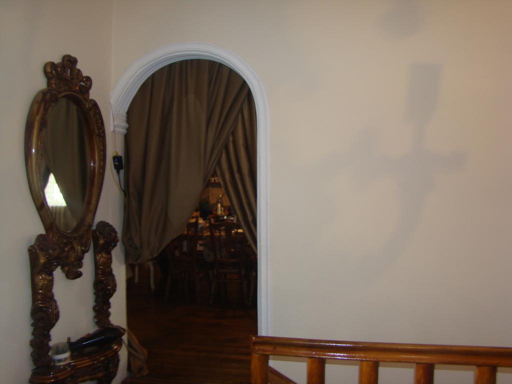 Guest House Temuri 바투미 외부 사진