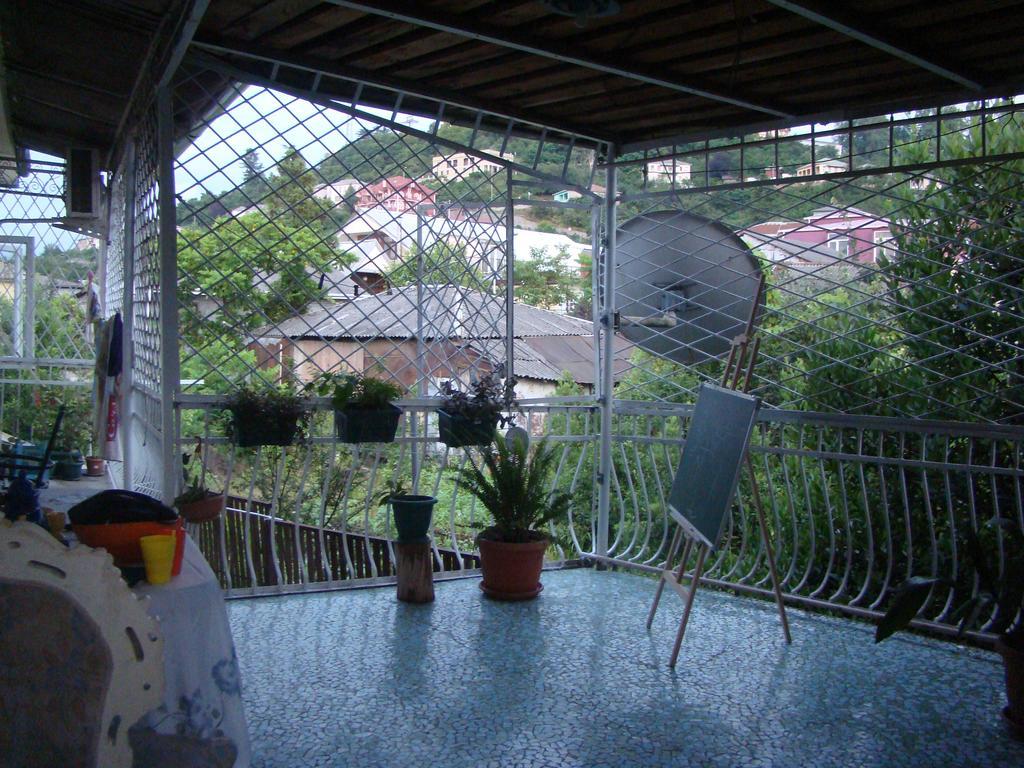 Guest House Temuri 바투미 외부 사진