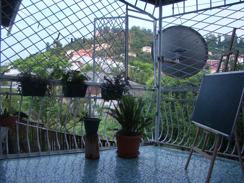Guest House Temuri 바투미 외부 사진